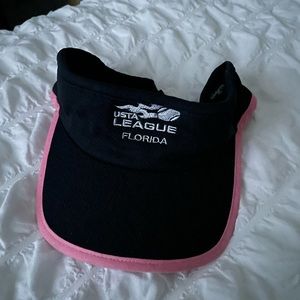 Usta pink tennis visor